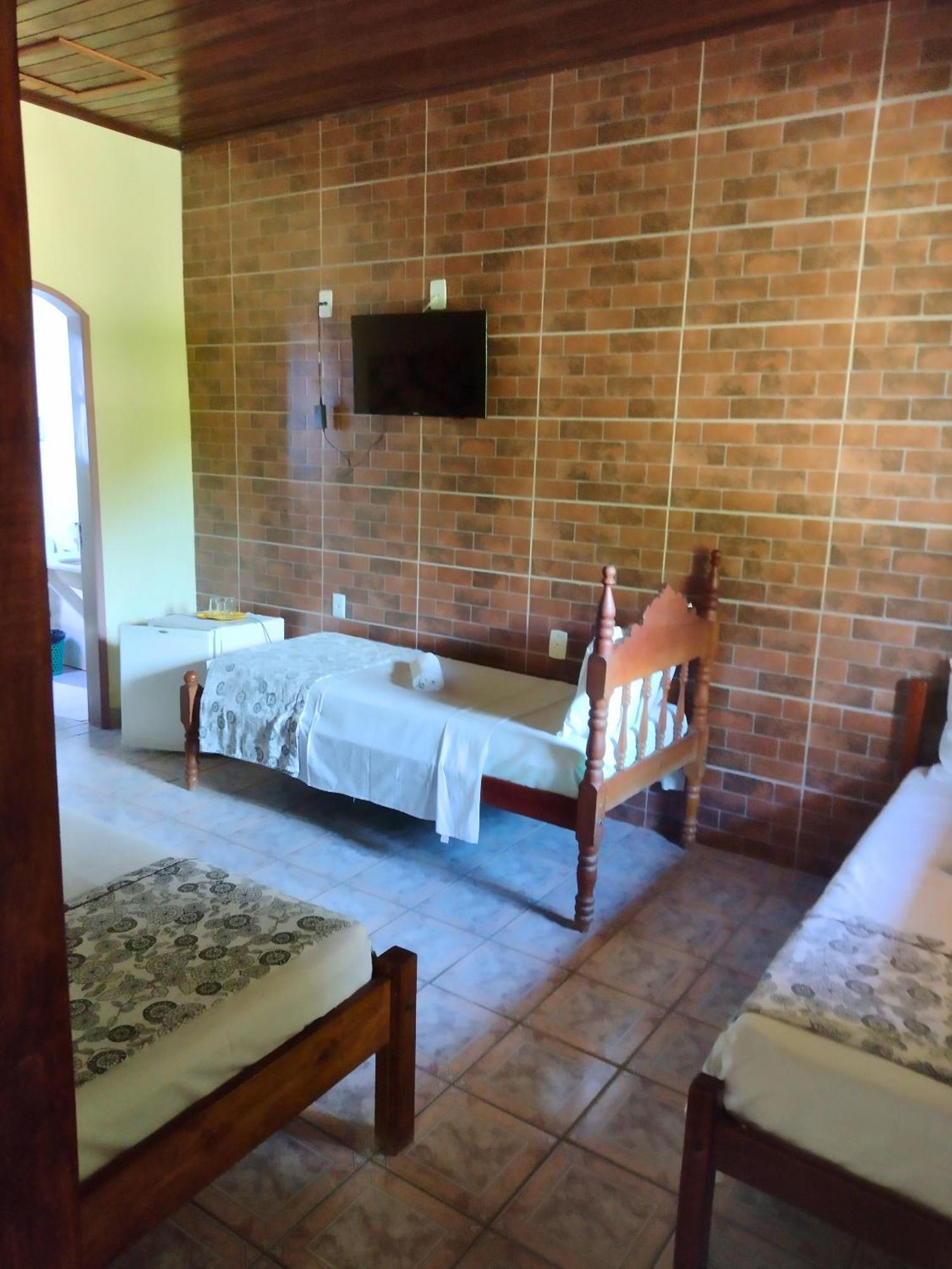 Bed and breakfast Verdes Mares 2*